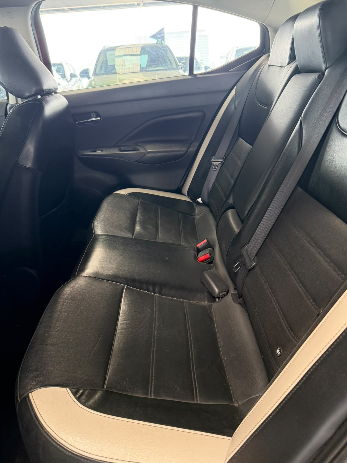 NISSAN VERSA 2021 - foto 18