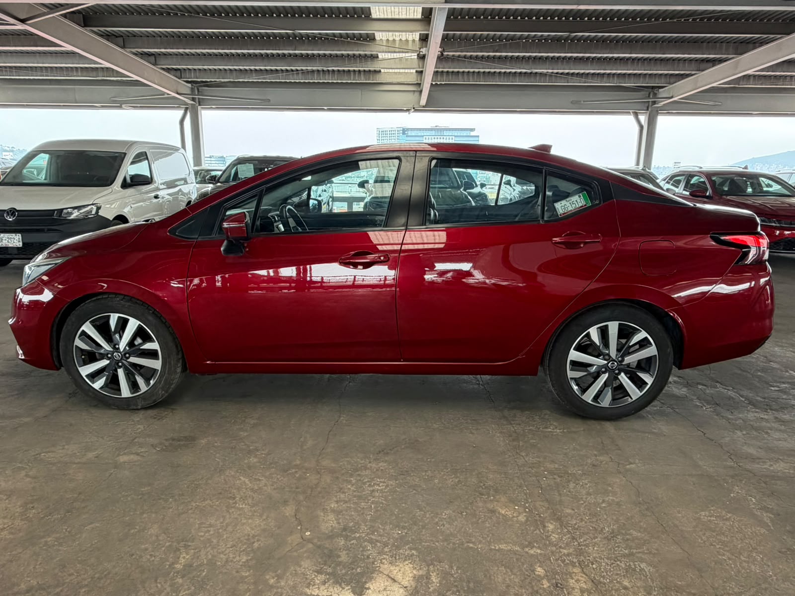 NISSAN VERSA 2021 - foto 8