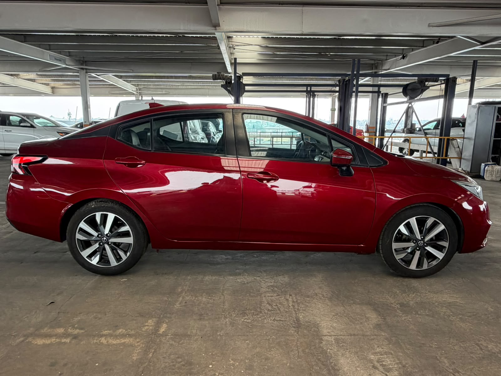 NISSAN VERSA 2021 - foto 7