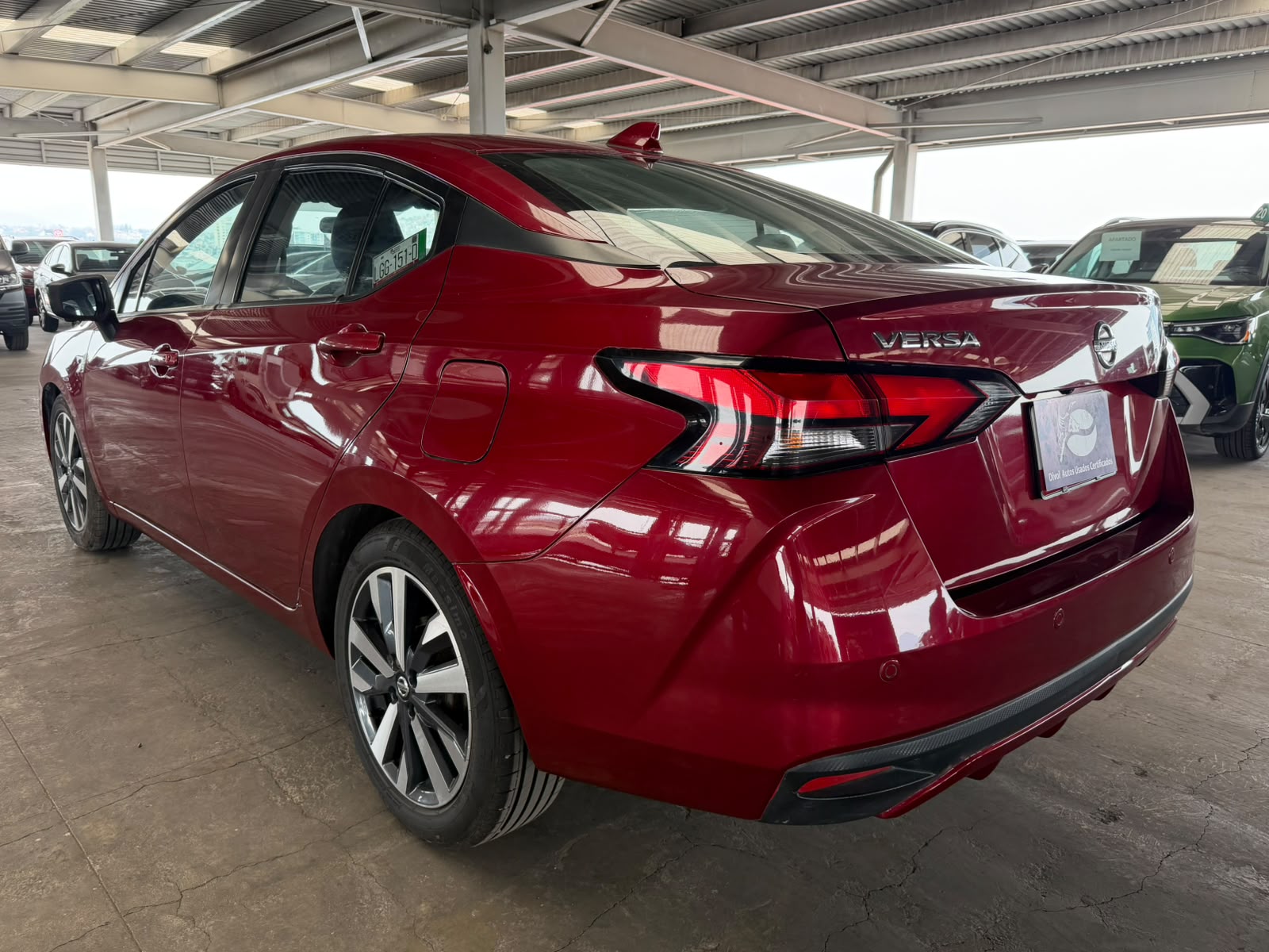 NISSAN VERSA 2021 - foto 6