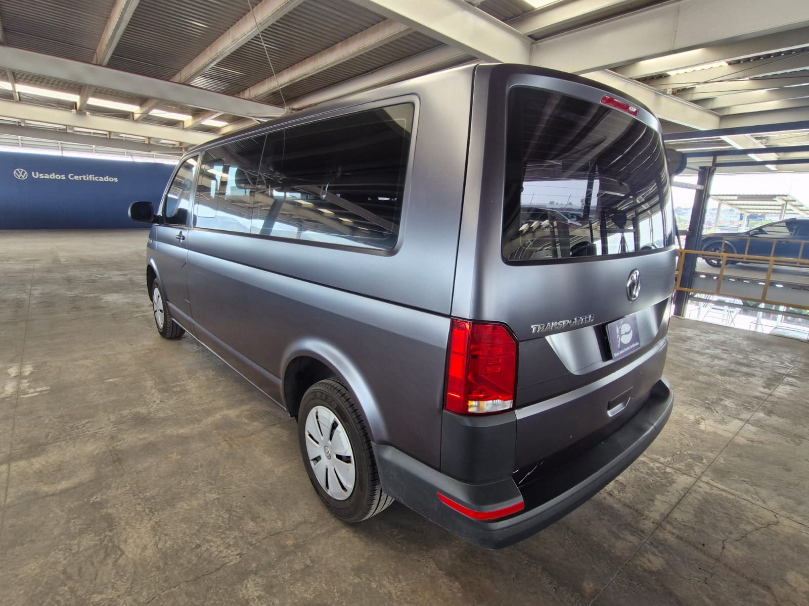 VOLKSWAGEN TRANSPORTER 2024 - foto 6