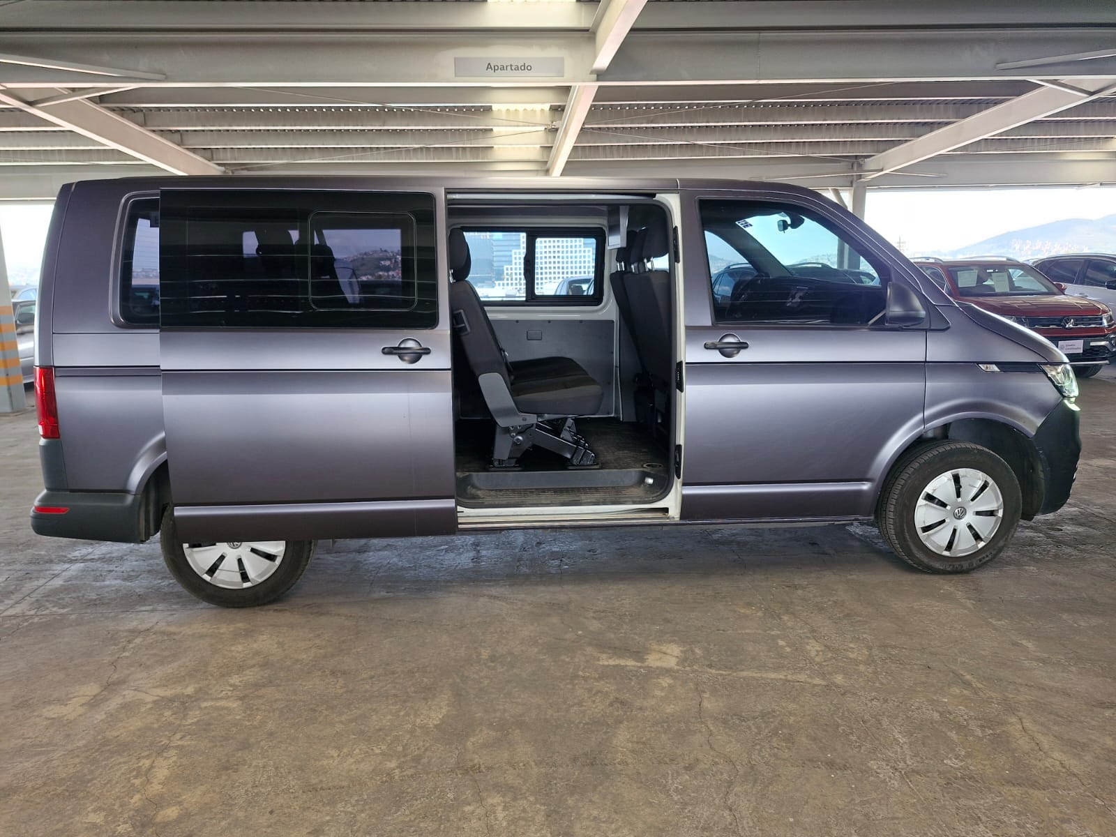VOLKSWAGEN TRANSPORTER 2024 - foto 7