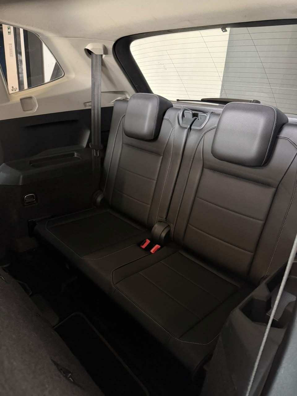 VOLKSWAGEN TIGUAN 2022 - foto 19