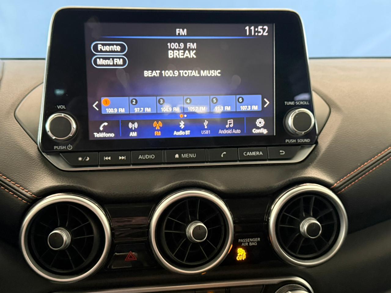 NISSAN SENTRA 2023 - foto 14