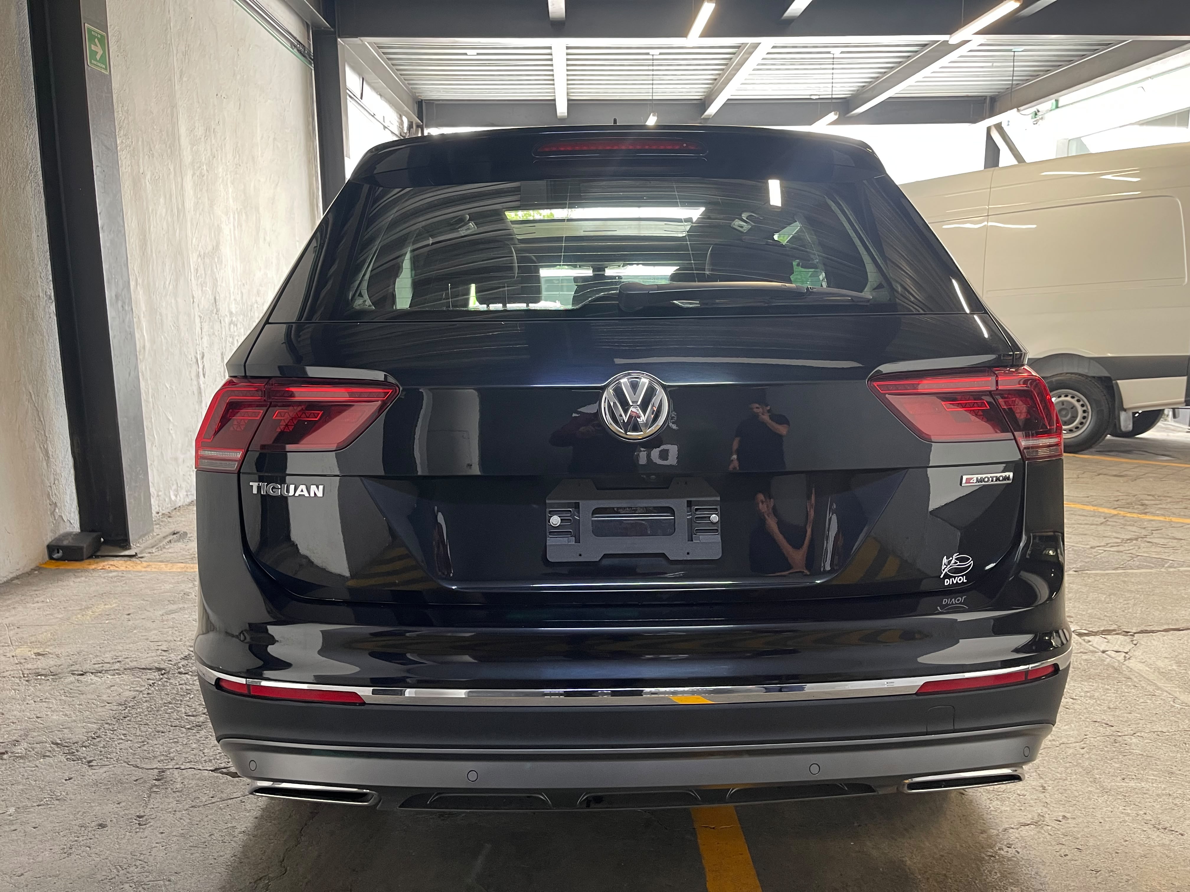 VOLKSWAGEN TIGUAN 2021 - foto 5