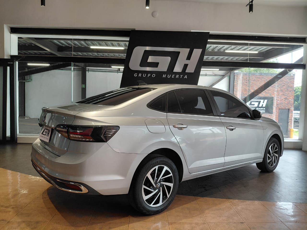 VOLKSWAGEN VIRTUS 2023 - foto 4