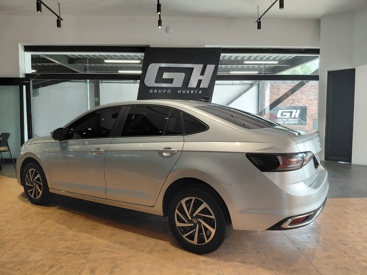 VOLKSWAGEN VIRTUS 2023 - foto 6