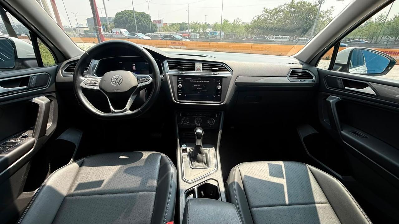VOLKSWAGEN TIGUAN 2023 - foto 11