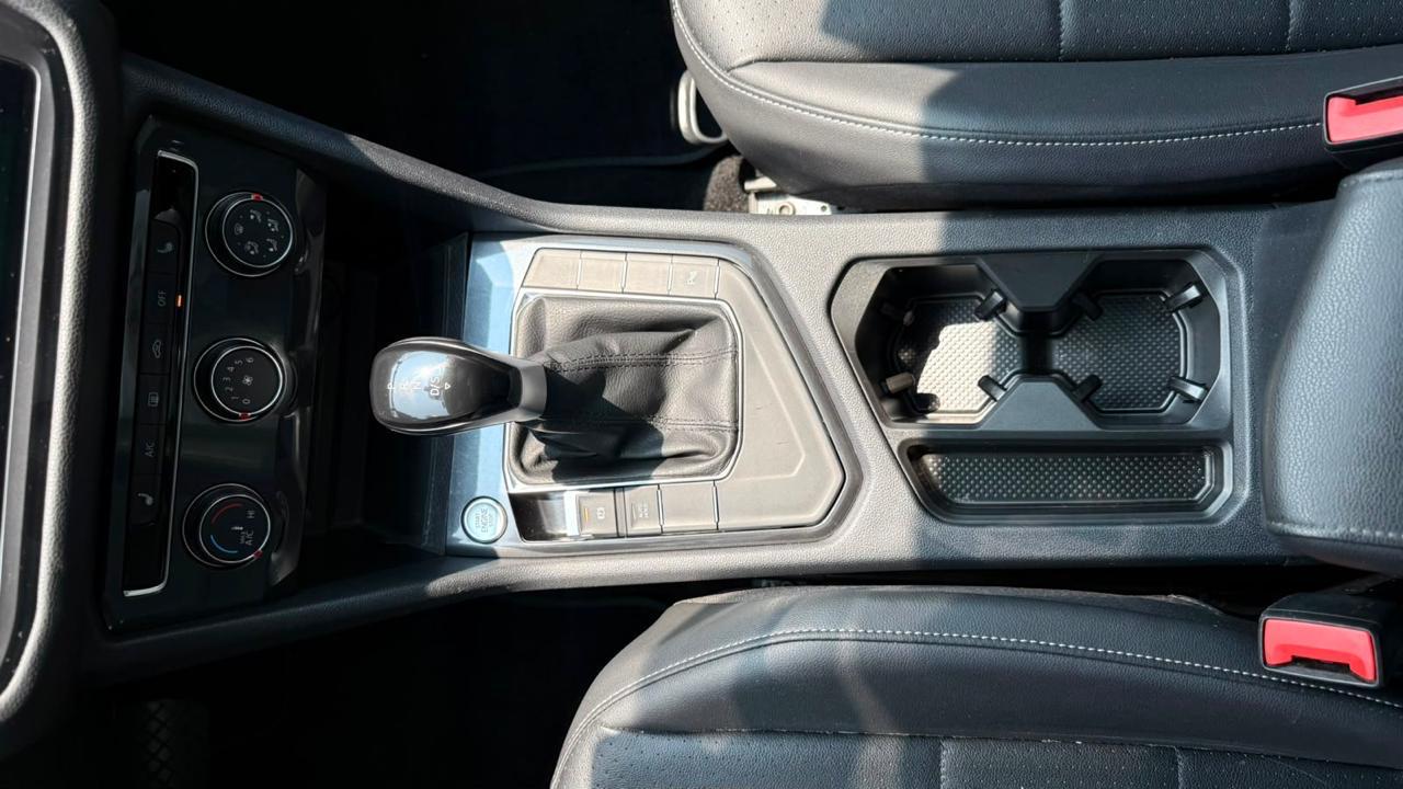 VOLKSWAGEN TIGUAN 2023 - foto 14