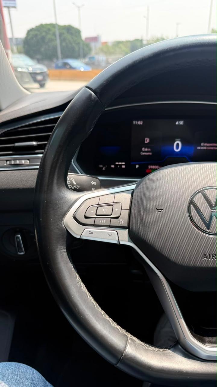 VOLKSWAGEN TIGUAN 2023 - foto 12