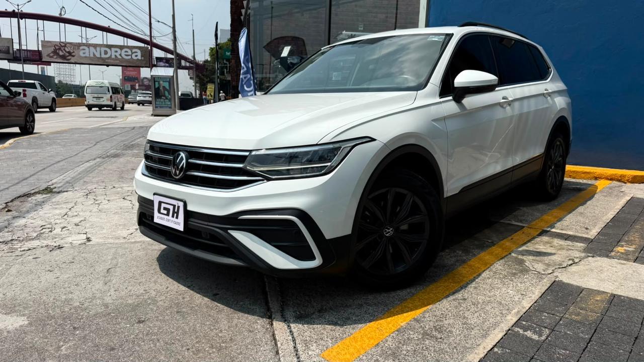 VOLKSWAGEN TIGUAN 2023 - foto 1