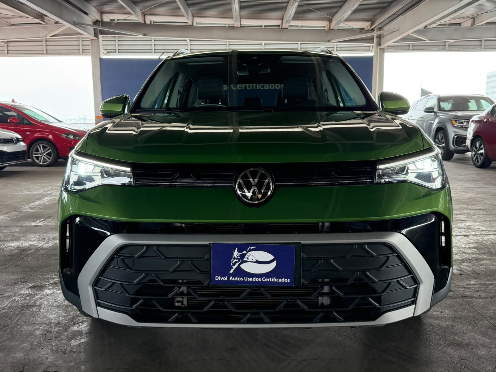 VOLKSWAGEN TAOS 2025 - foto 3