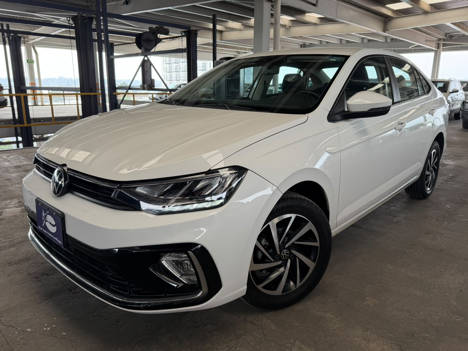 VOLKSWAGEN VIRTUS 2023 - foto 1