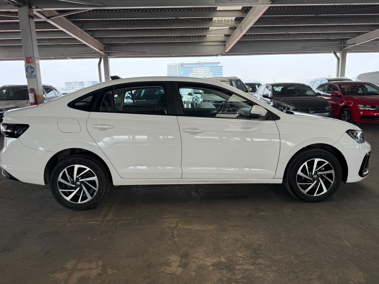 VOLKSWAGEN VIRTUS 2023 - foto 7