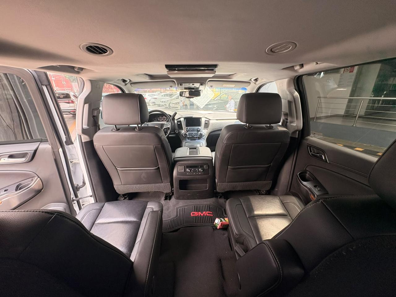 CHEVROLET SUBURBAN 2019 - foto 14