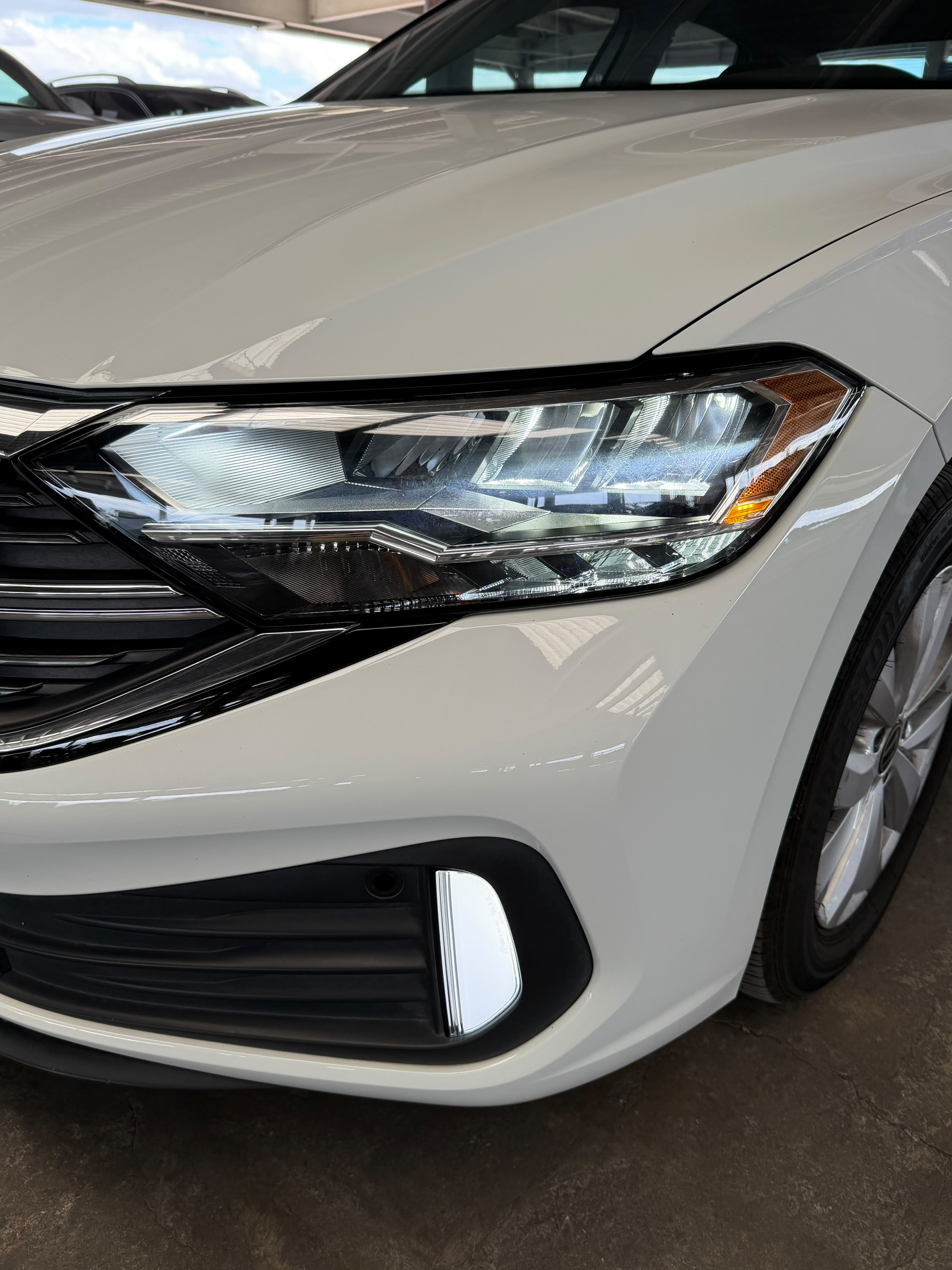 VOLKSWAGEN JETTA 2024 - foto 19
