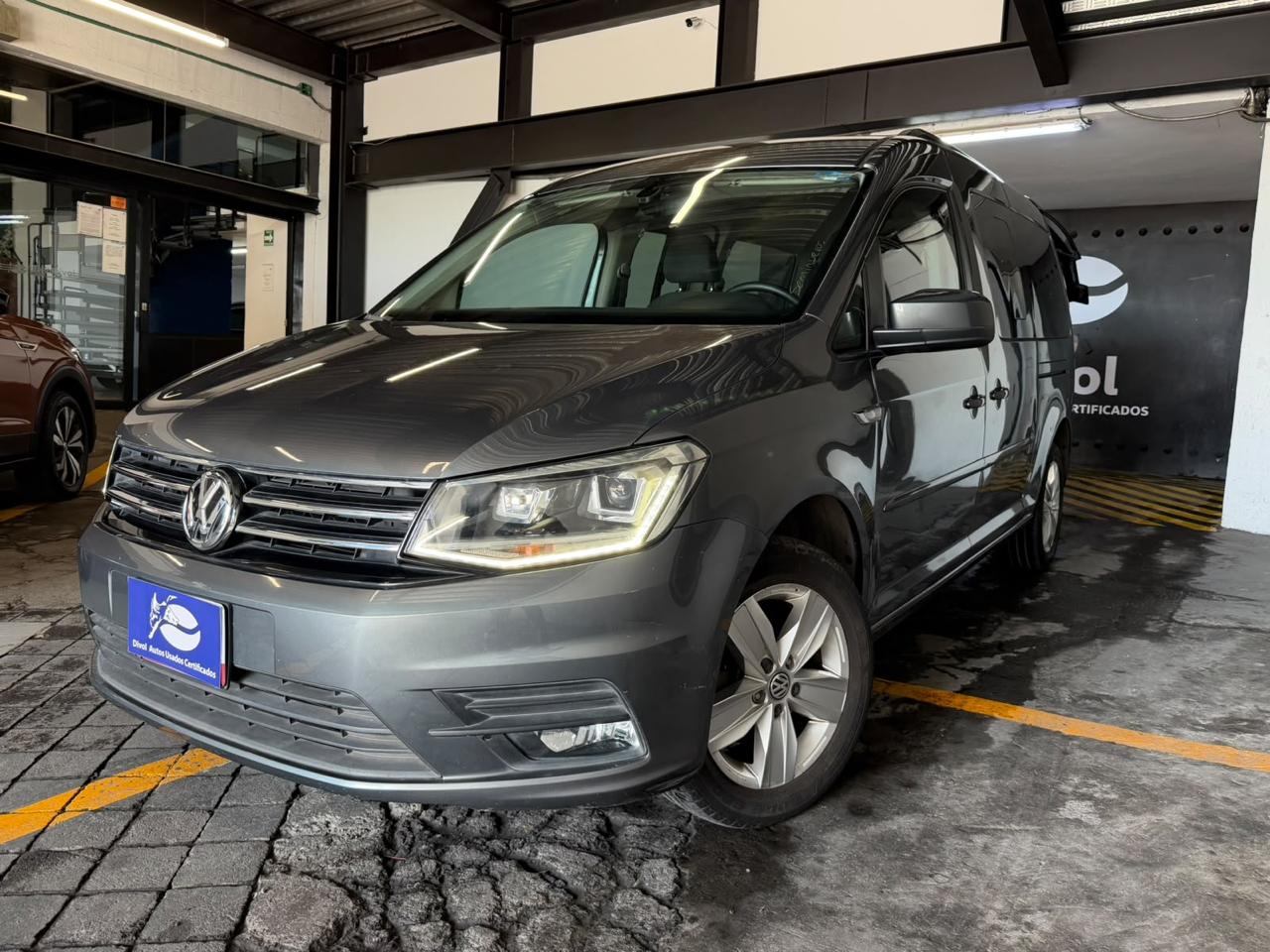 VOLKSWAGEN CADDY 2020 - foto 1