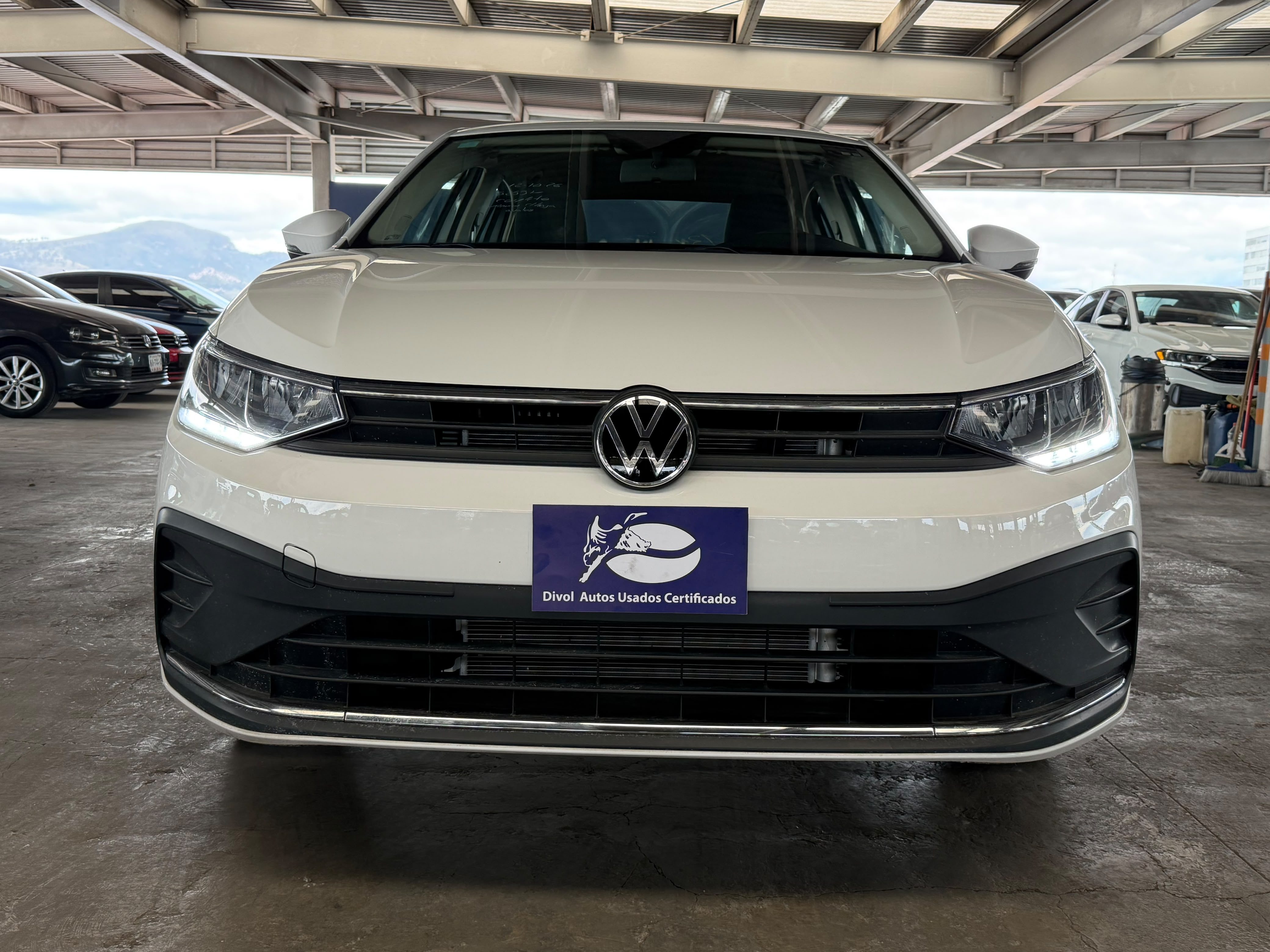 VOLKSWAGEN VIRTUS 2025 - foto 3