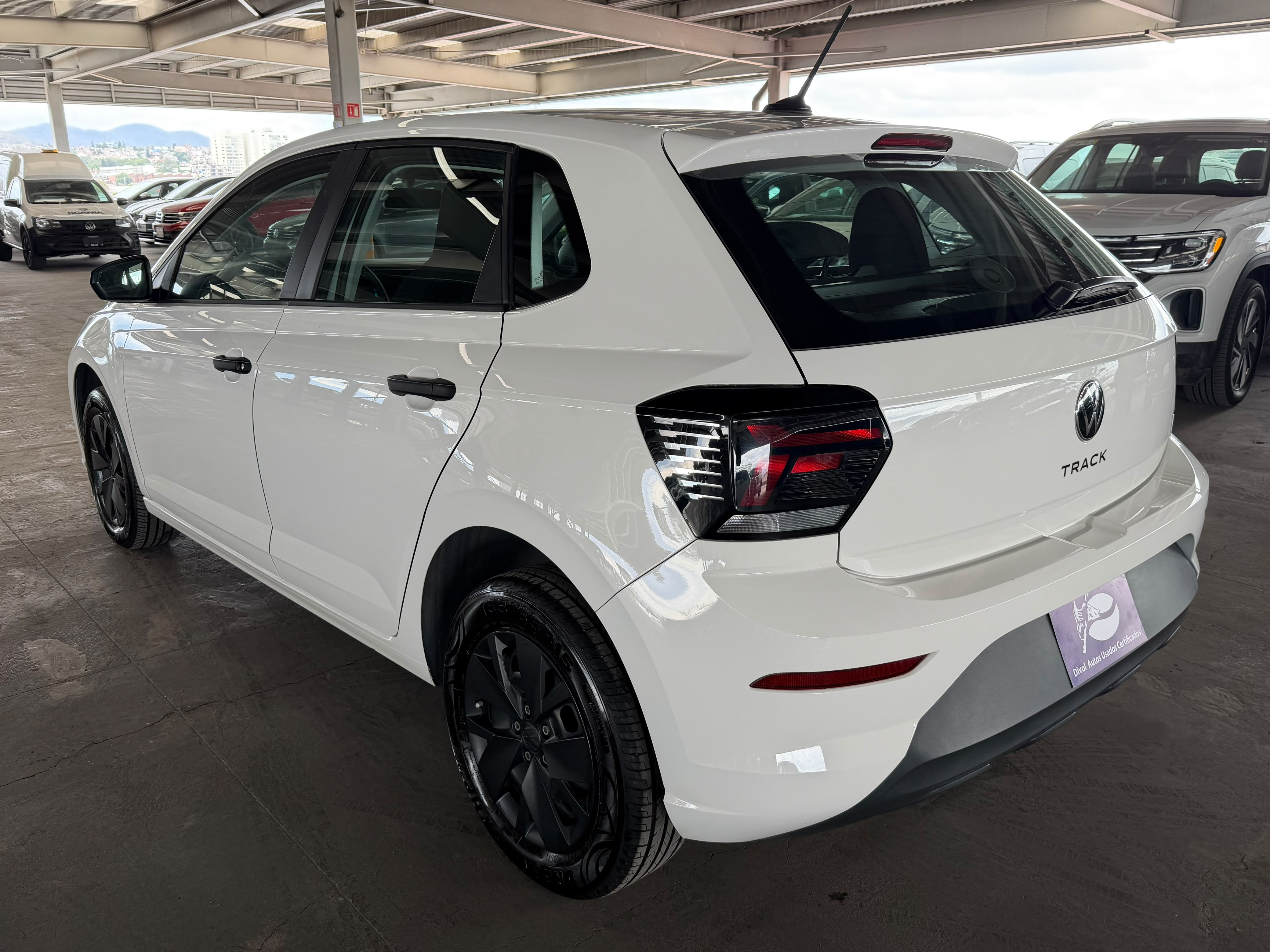 VOLKSWAGEN POLO 2026 - foto 6