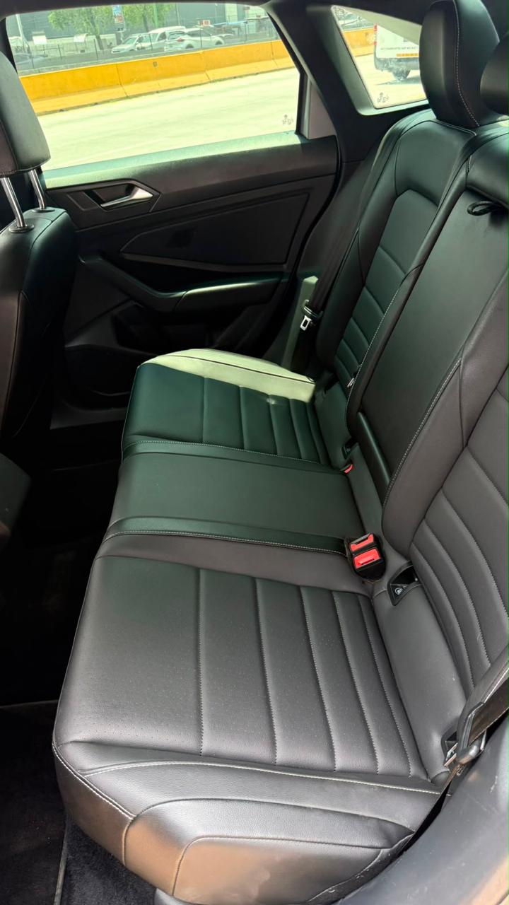 VOLKSWAGEN JETTA 2022 - foto 13