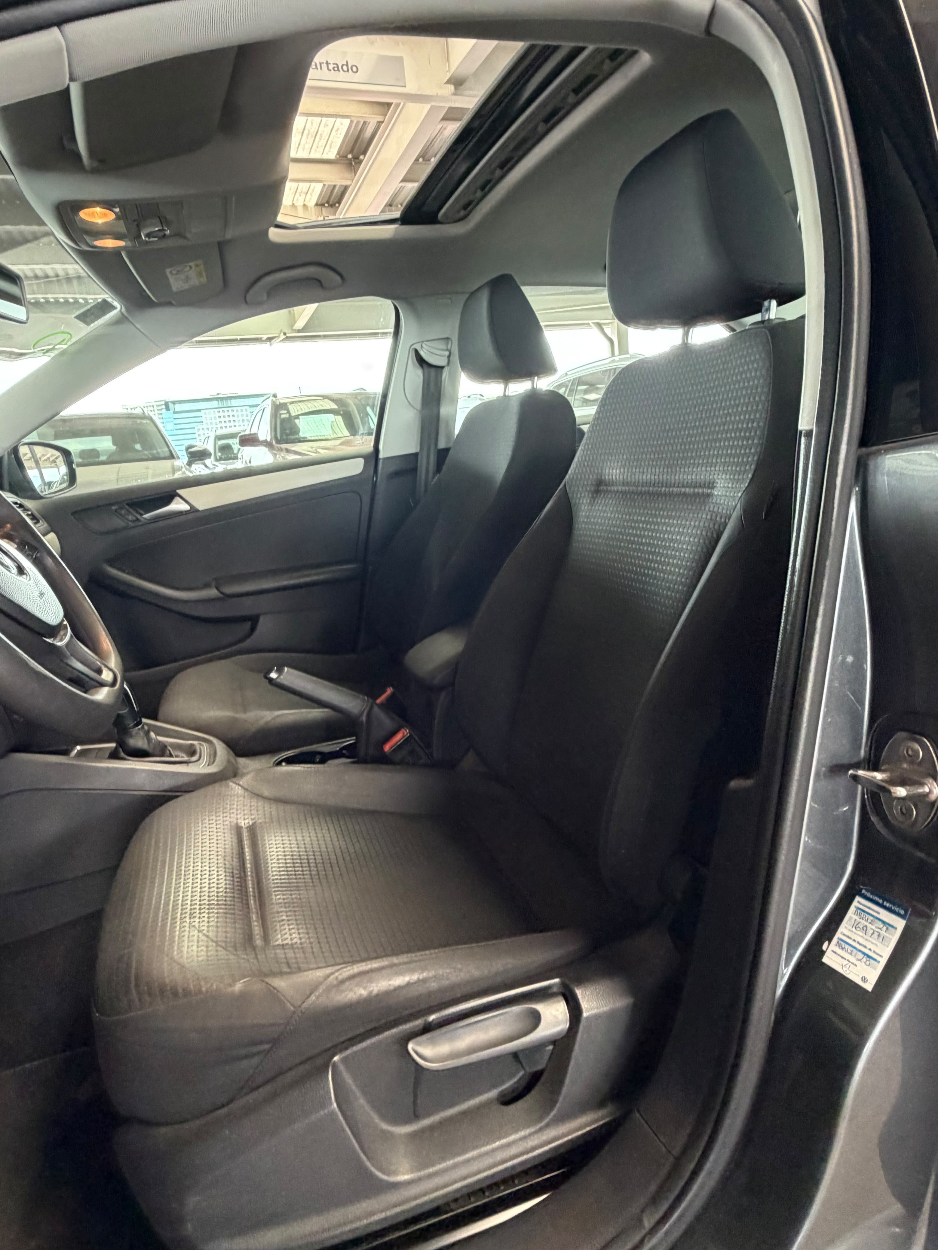 VOLKSWAGEN JETTA 2018 - foto 10