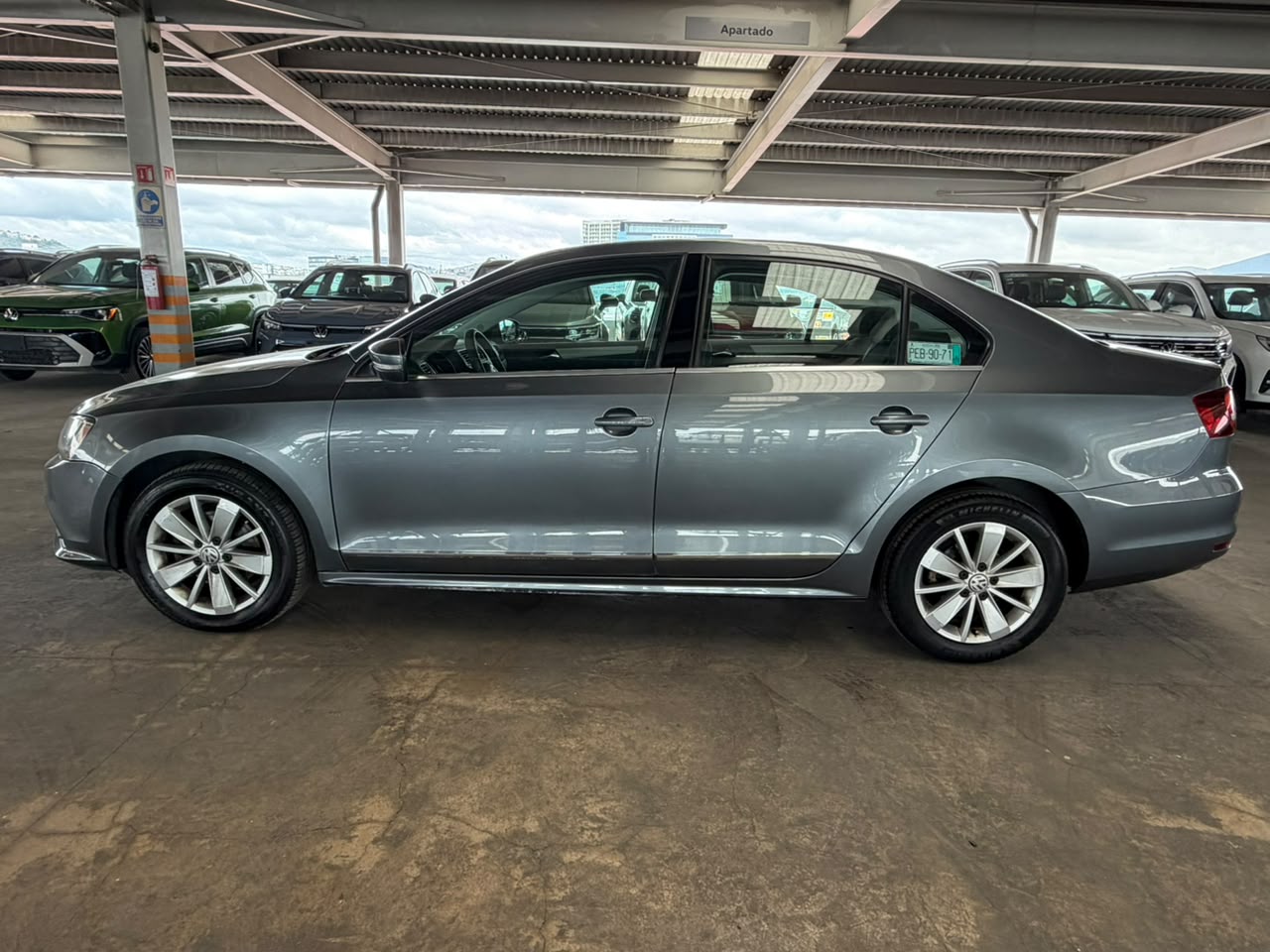 VOLKSWAGEN JETTA 2018 - foto 8