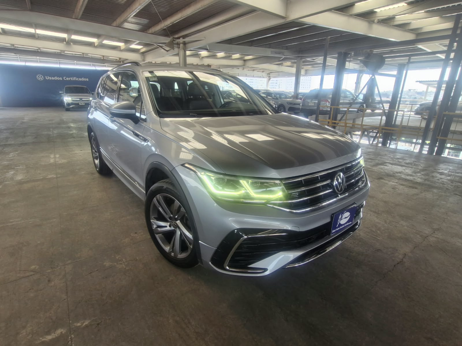VOLKSWAGEN TIGUAN 2024 - foto 2