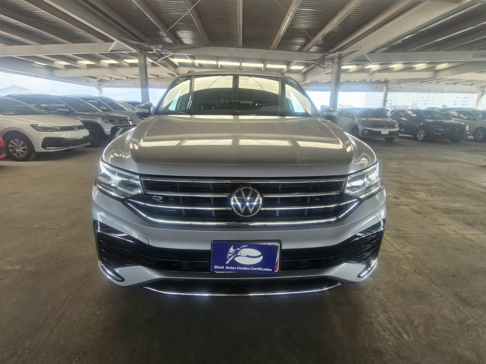 VOLKSWAGEN TIGUAN 2024 - foto 3