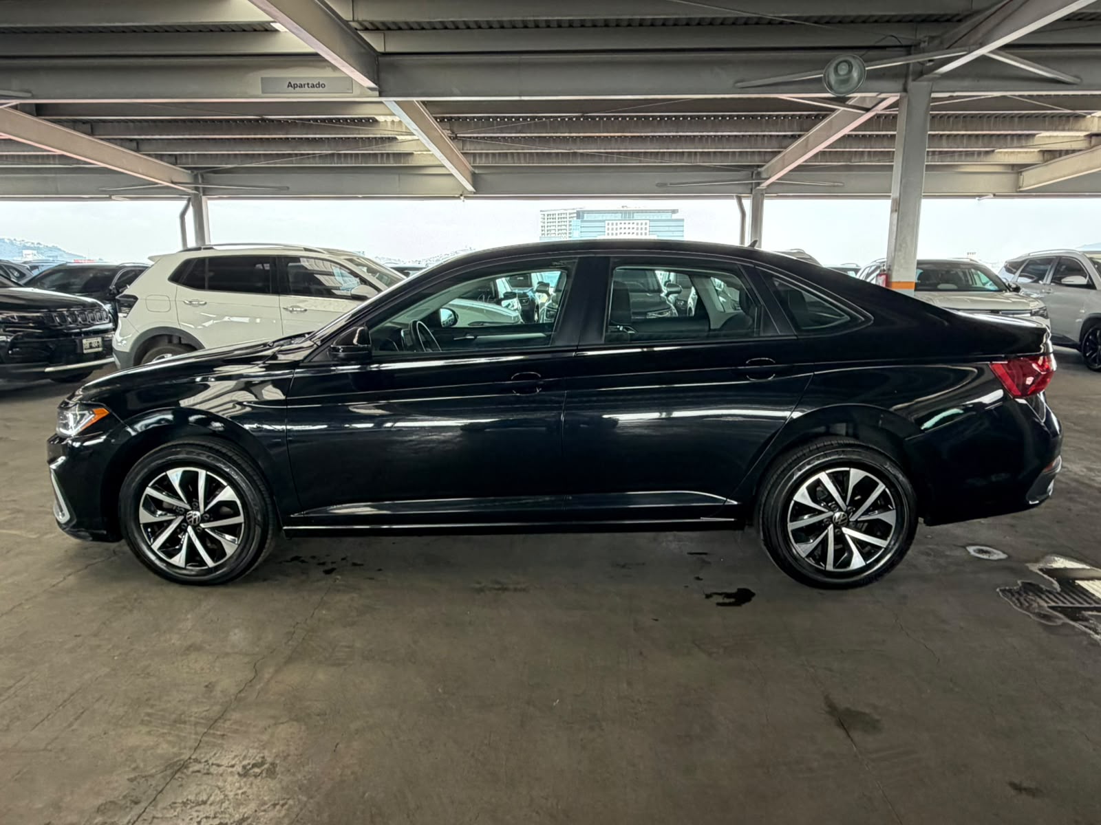 VOLKSWAGEN JETTA 2026 - foto 8