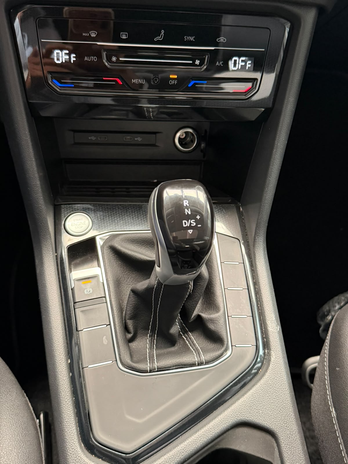 VOLKSWAGEN TAOS 2026 - foto 15