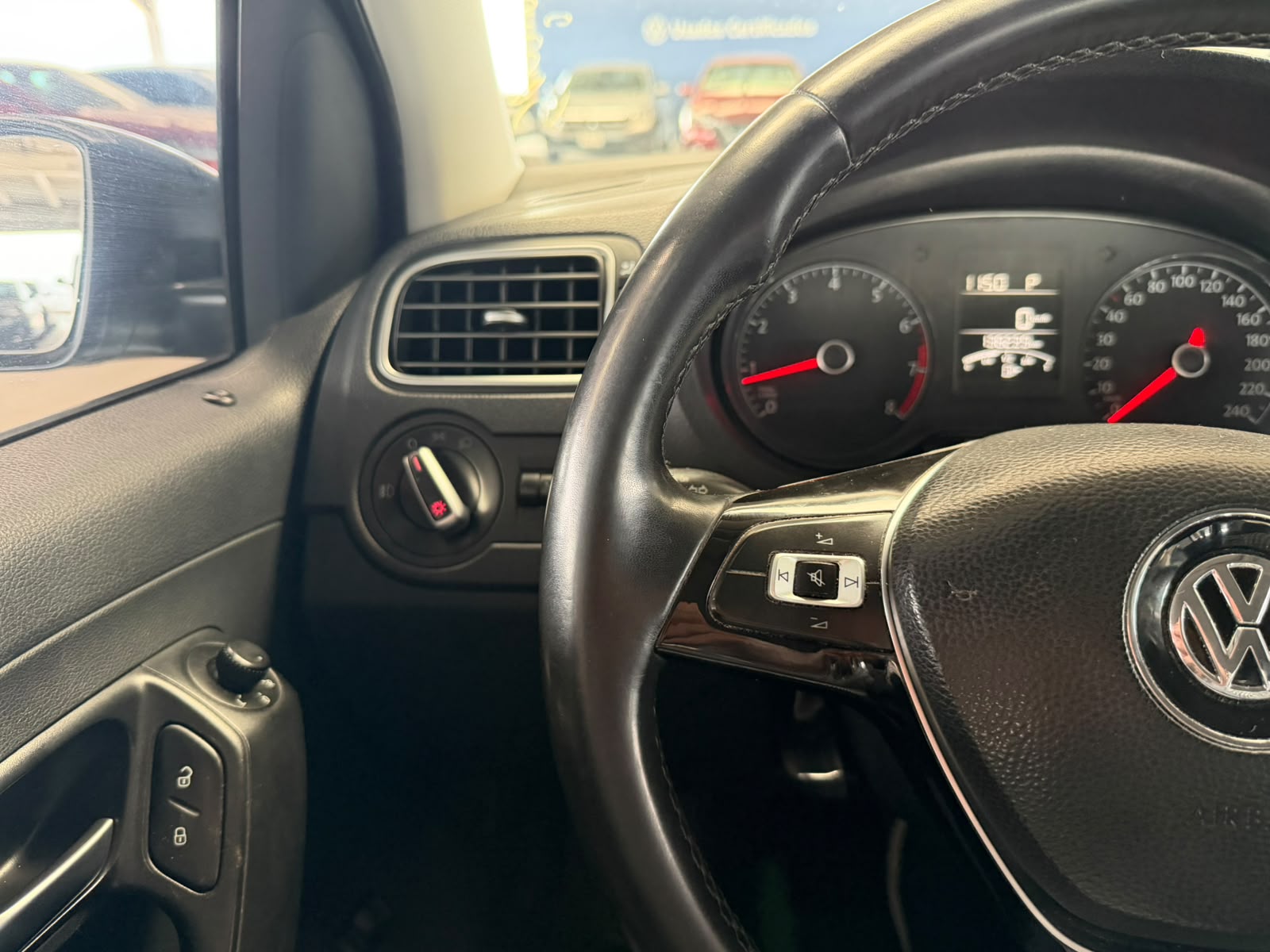 VOLKSWAGEN VENTO 2019 - foto 12
